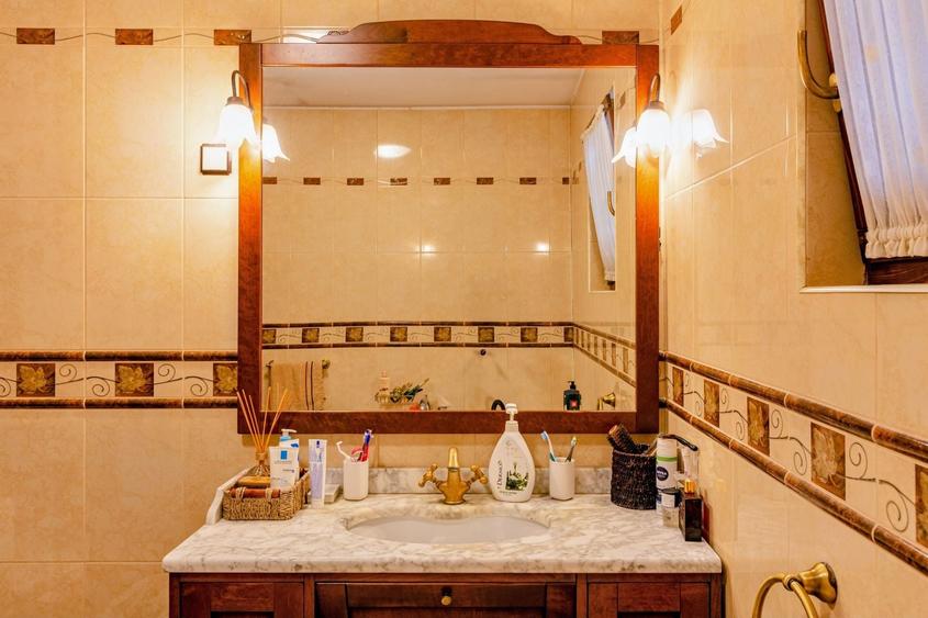 Casă individuală cu 4 camere cu Canalizare în Braytim