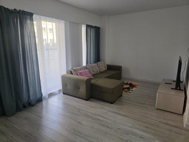 Apartament cu 2 camere decomandat în Păcurari