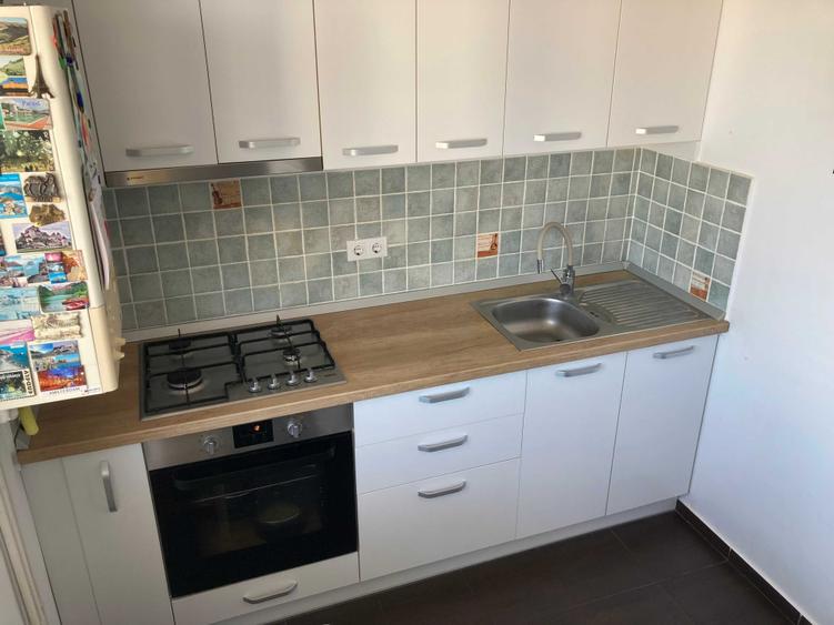 Apartament cu 2 camere în Simeria
