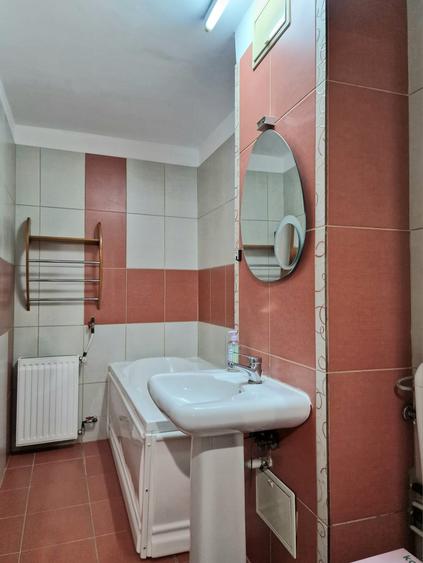 Garsonieră decomandată în Nerva Traian