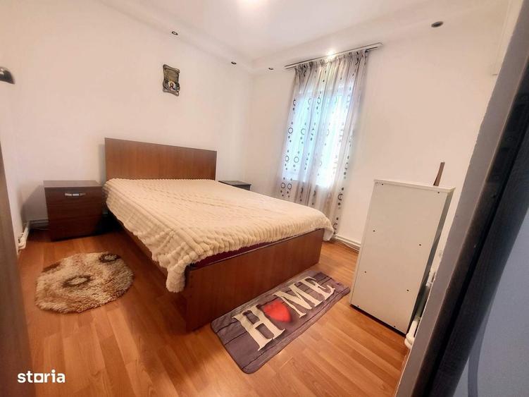 Apartament cu 2 camere decomandat în Banca Națională