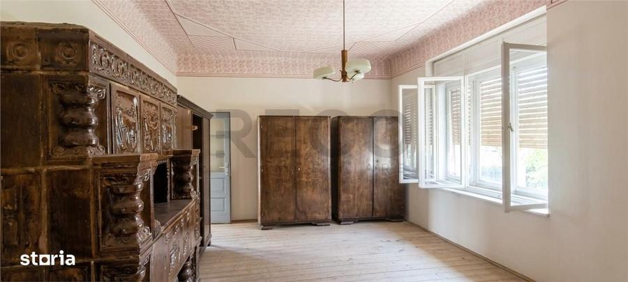 Casă cu 2 camere cu Teren 1995 Mp în Poșoloaca