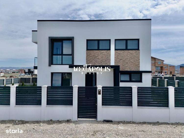 Casă cu 4 camere în Sânpetru