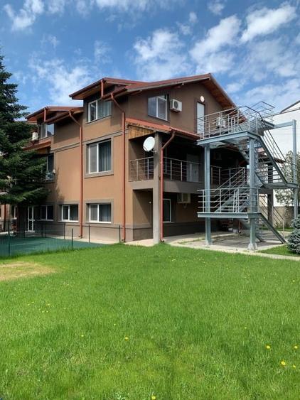 Casă individuală cu 7 camere cu Canalizare în Prelungirea Ghencea