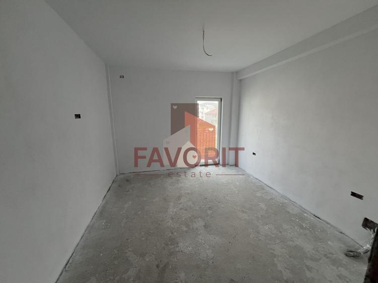 Apartament cu 3 camere decomandat în Giroc