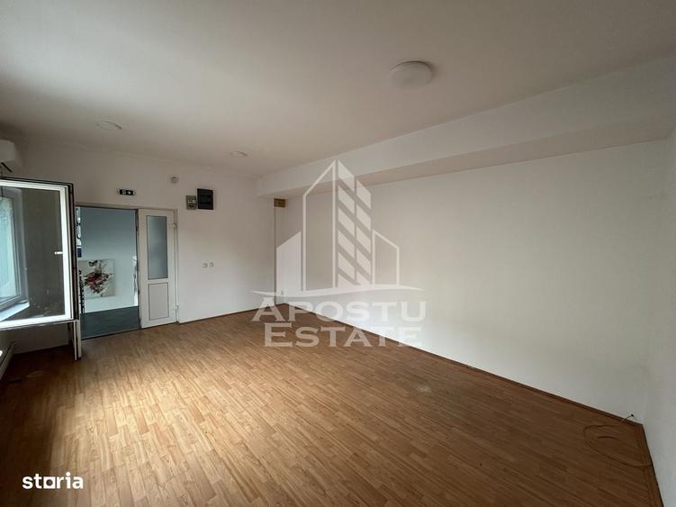 Spatiu birouri 24 mp de inchiriat, zona Andrei Saguna. - 2