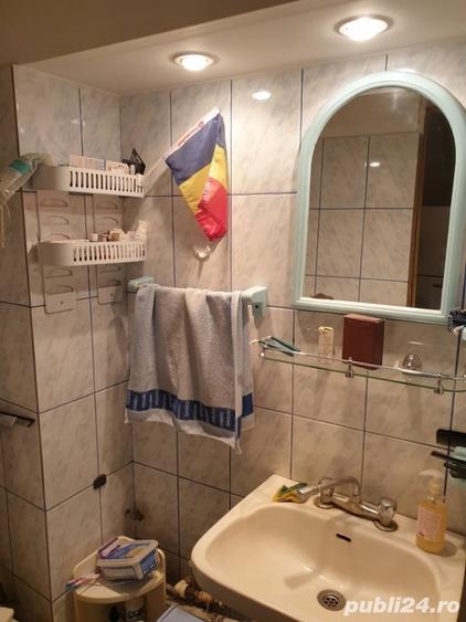 Apartament cu 3 camere decomandat în Steaua