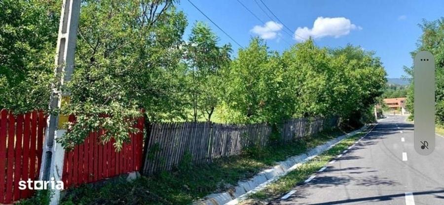 Teren de 2500 mp, în Central