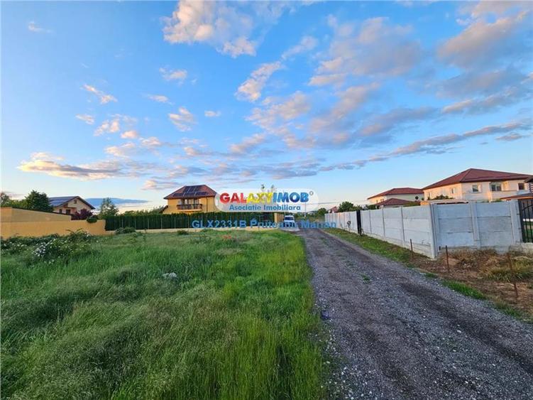 Teren Construcții intravilan de 680 mp, în Cornetu