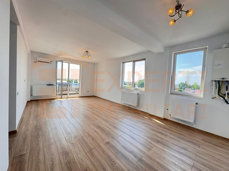 Apartament cu 2 camere decomandat în Lumina