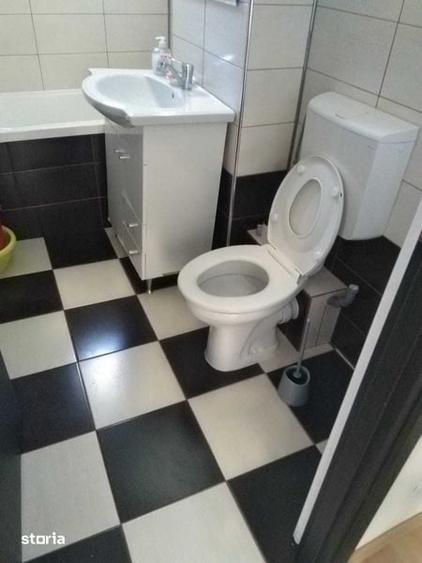 Apartament de vanzare, 2 camere, decomandat, utilat si mobilat - 8