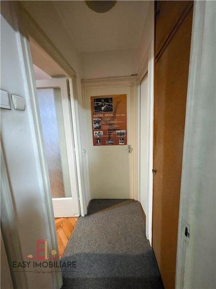 Apartament 3 camere, UMF, Cornisa, etaj 2, Targu Mures - 10