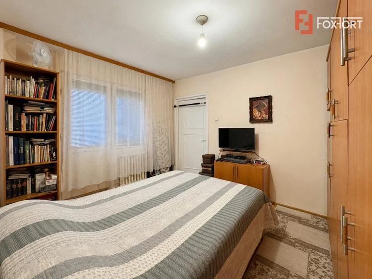 Apartament cu 3 camere semidecomandat în Circumvalațiunii