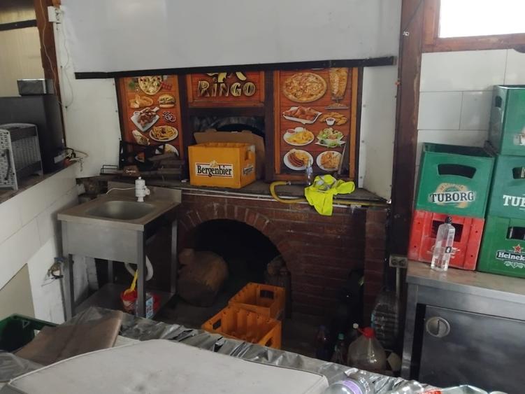 Casă individuală cu 5 camere cu Teren 841 Mp în Central