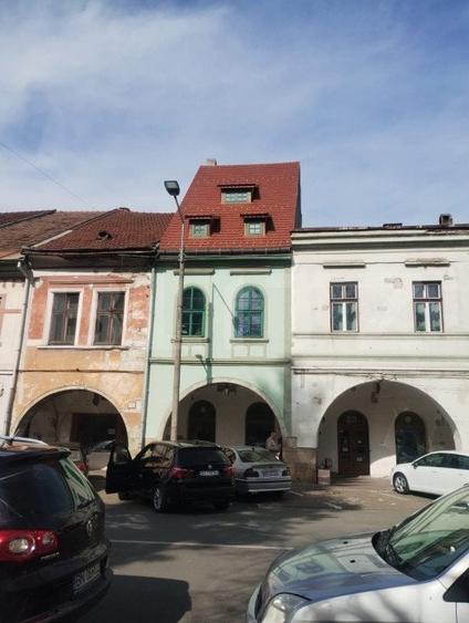 Spațiu comercial, de 600 mp, în Ultracentral