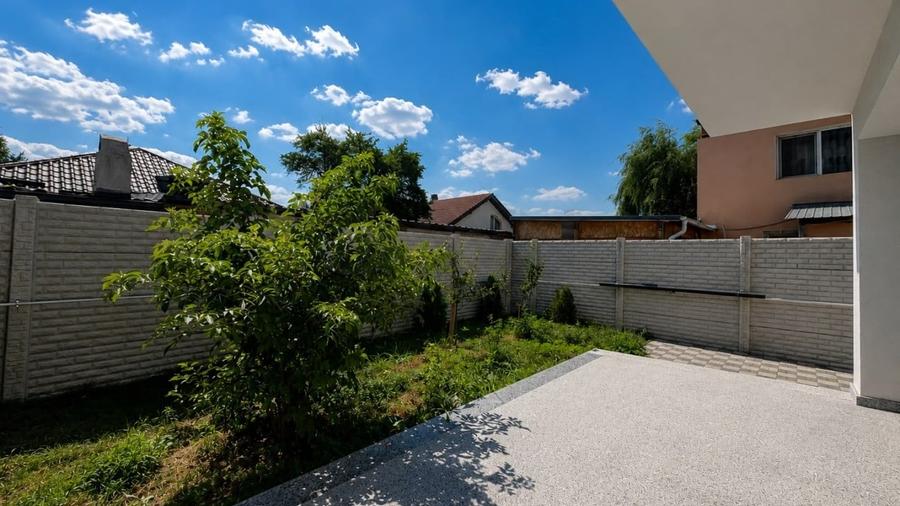 Casă individuală cu 5 camere cu Canalizare în Nord