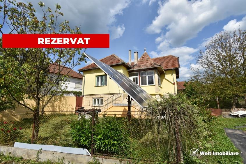 Casă individuală cu 4 camere cu Canalizare în Băgara