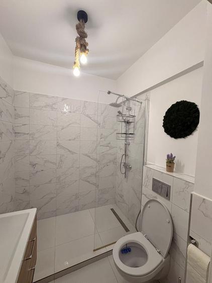 Apartament cu 2 camere semidecomandat în Păcurari