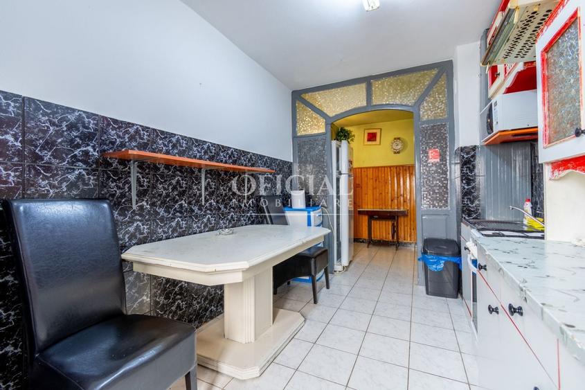 Apartament cu 4 camere decomandat, mobilat în Mănăștur
