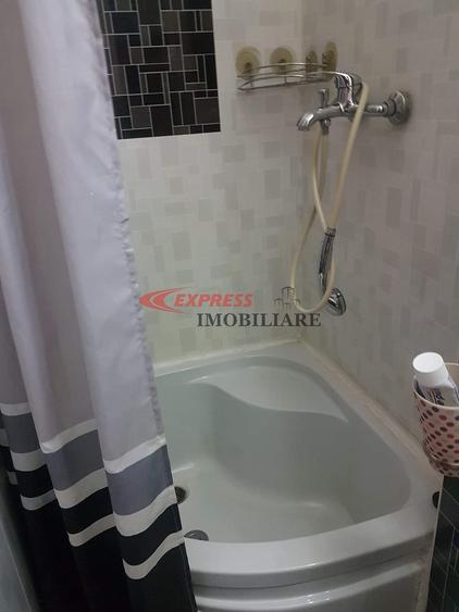 Apartament cu 3 camere decomandat în Dristor