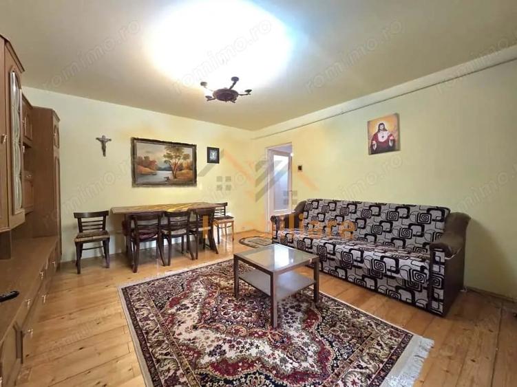 Apartament cu 3 camere decomandat în Nufărul