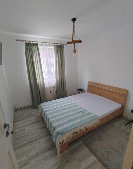 Apartament cu 2 camere în Florilor