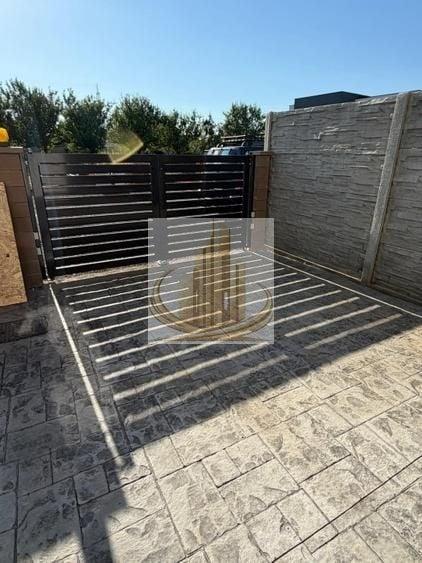 Duplex cu 5 camere cu Canalizare în Ghiroda
