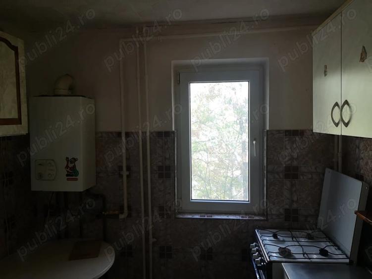 Apartament cu 3 camere decomandat în Vest