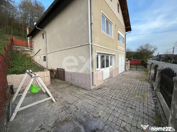Casă cu 3 camere cu Teren 540 Mp în Manga