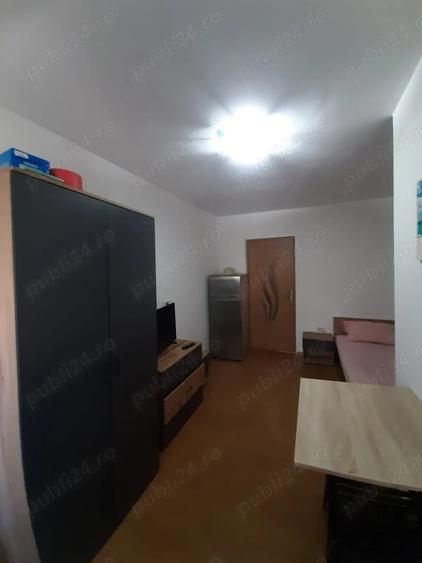 Garsonieră în CET