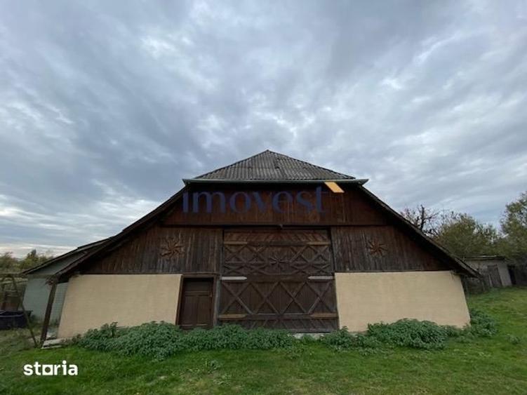 Casă cu 3 camere cu Teren 14886 Mp în Valea Vinului