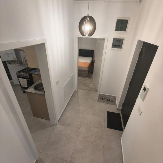 Apartament cu 2 camere decomandat în Aradului