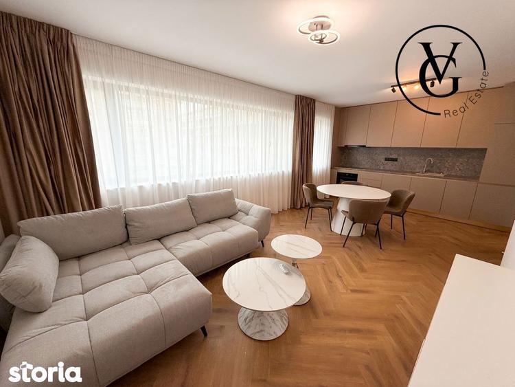 Apartament cu 3 camere semidecomandat, mobilat în Bucureștii Noi