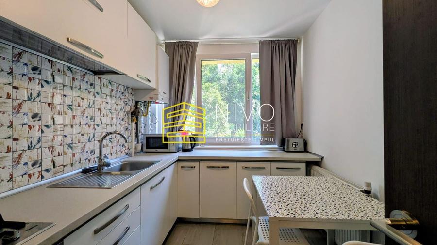 Apartament cu 2 camere decomandat, mobilat în Cornișa
