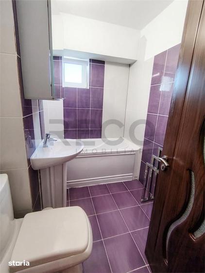 Apartament cu 3 camere în Dragoș Vodă