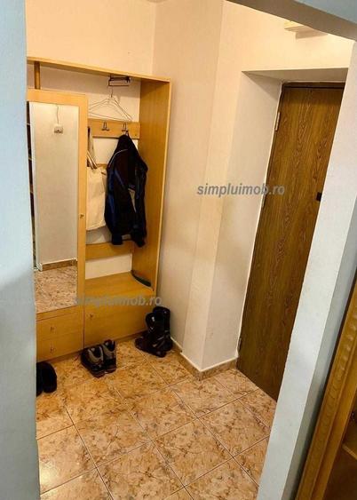 Apartament cu 2 camere semidecomandat, mobilat în Ștefan cel Mare