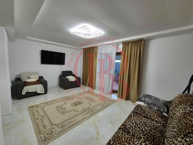 Duplex cu 4 camere cu Canalizare în Theodor Pallady