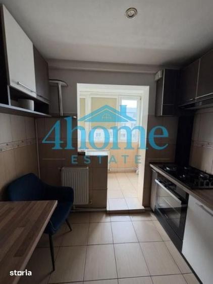 Apartament cu 3 camere în Drumul Taberei