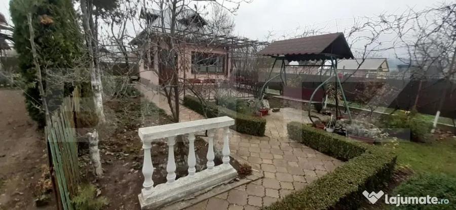 Casă cu 6 camere cu Teren 912 Mp în Pucioasa