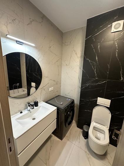 Apartament cu 3 camere semidecomandat în Brâncoveanu