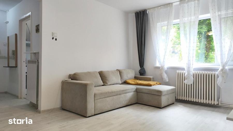 Apartament cu 2 camere în Piața Centrală