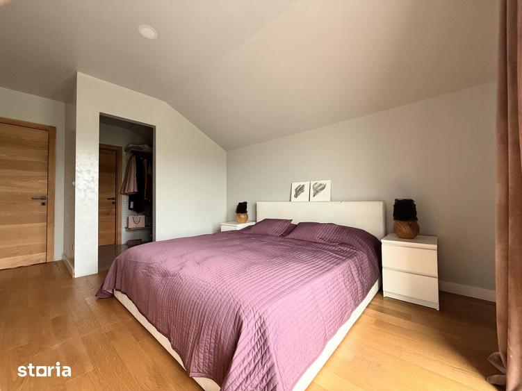 Casă cu 5 camere cu Teren 250 Mp în Tokai