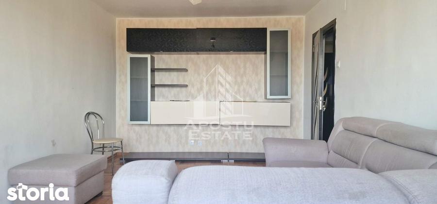 Apartament cu 3 camere decomandat în 6 Vânători