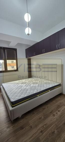 Apartament cu 3 camere decomandat, mobilat în Central