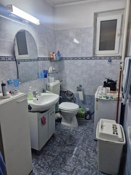 Apartament cu 2 camere semidecomandat, mobilat în Gara de Nord