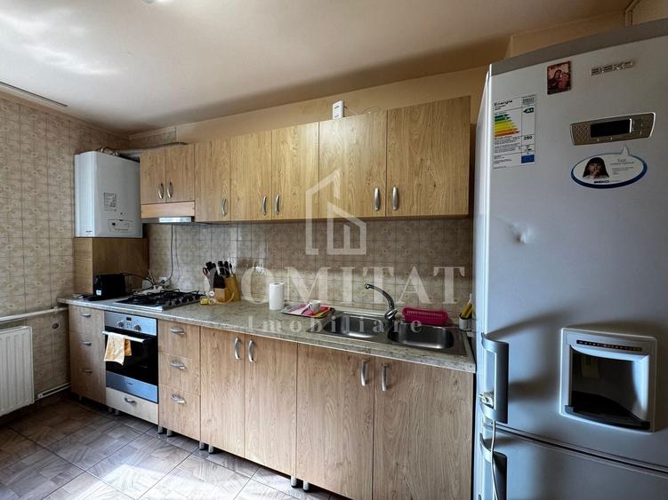 Apartament cu 2 camere decomandat, mobilat în Zorilor