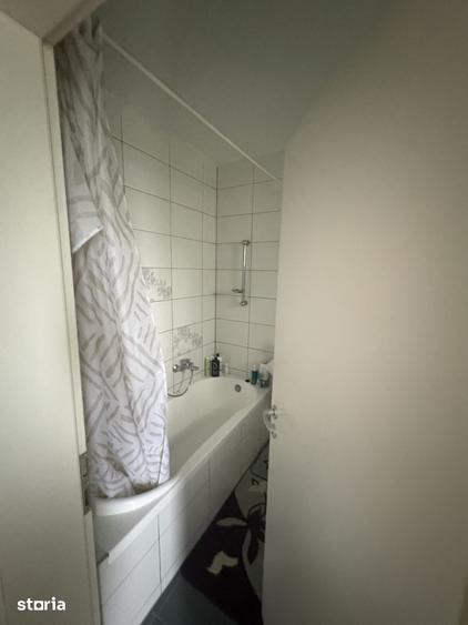 Apartament cu 2 camere decomandat în Bartolomeu
