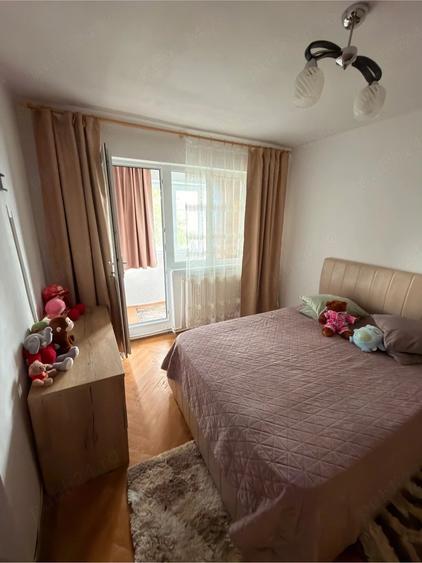 Apartament cu 2 camere semidecomandat în Hipodrom