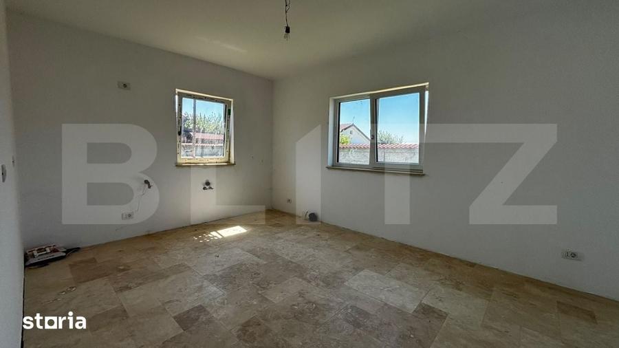 Casă cu 5 camere cu Teren 529 Mp în Malu Mare