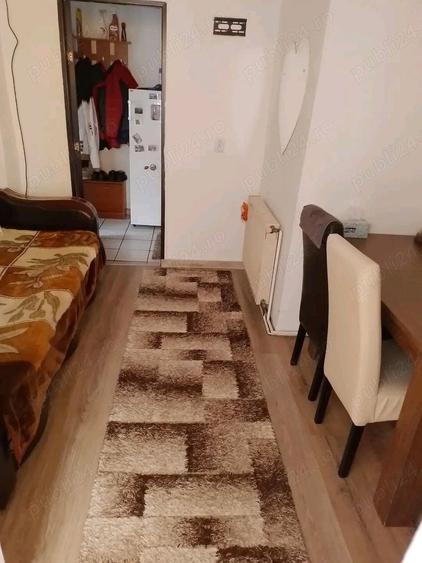 Vand apartament 3 camere - 1